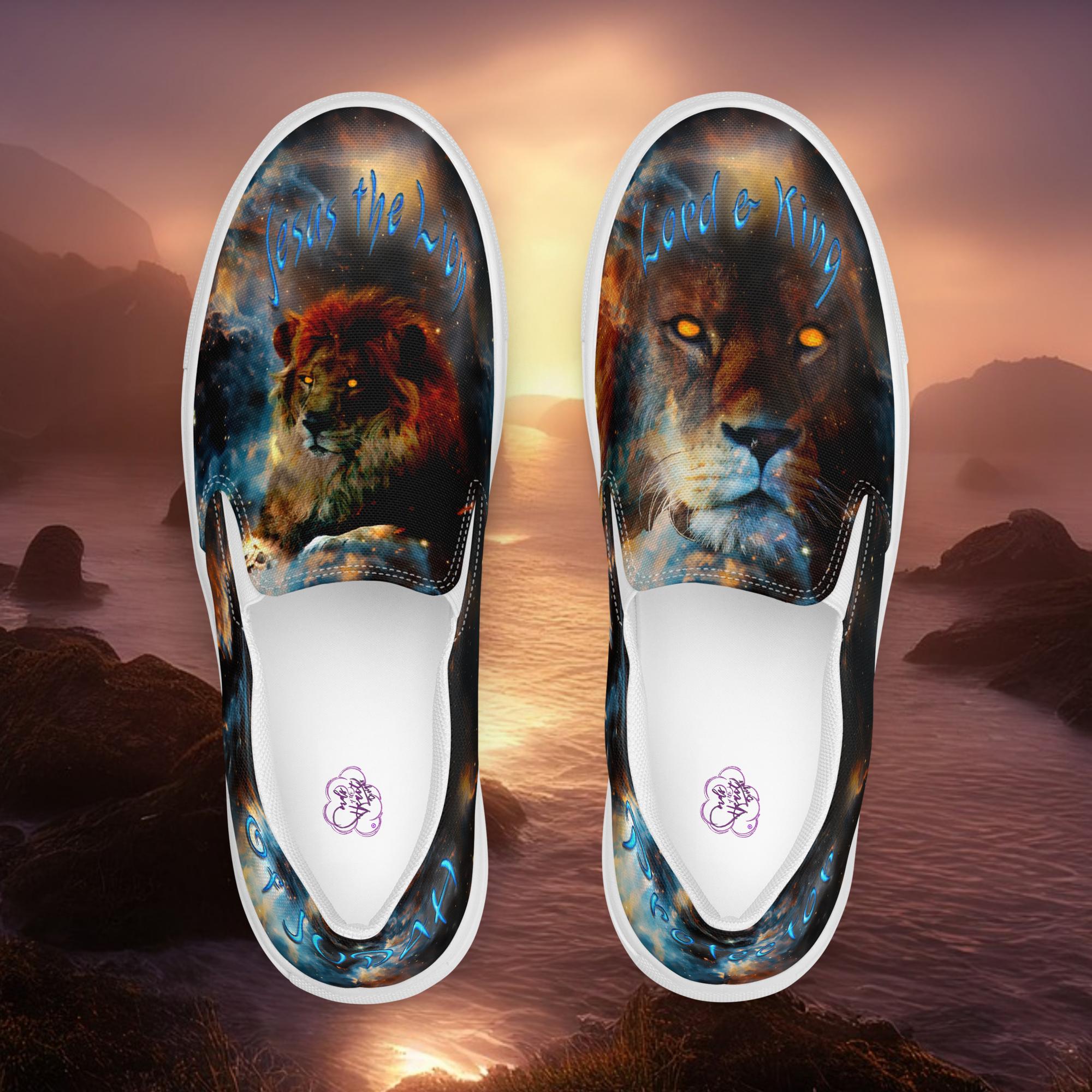 Jesus the Lion of JUDAH - Lord & King - Protector - Women’s slip-on canvas shoes